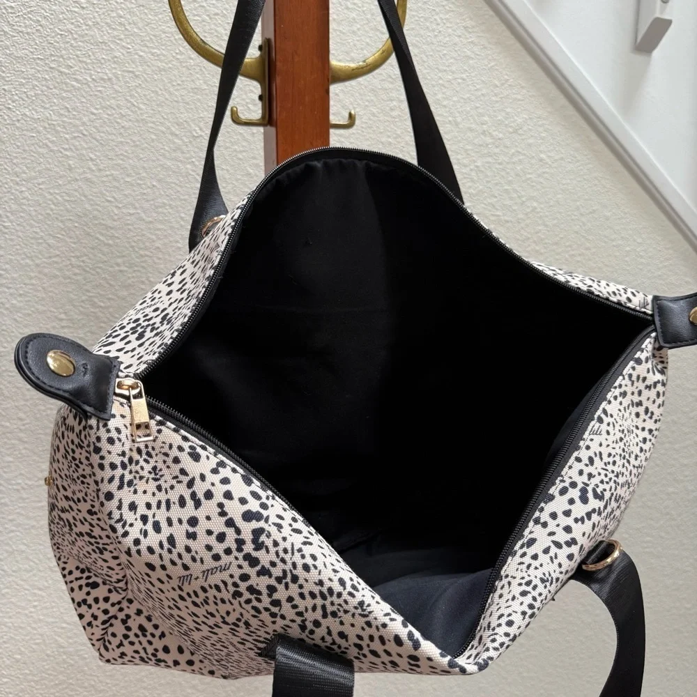 Anthropologie Mali & Lili Brand New Cream & Black Weekender Travel Bag